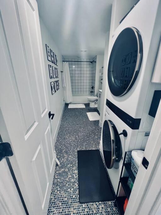 Urban Oasis, Otr Near Casino & Downtown! - 2 Beds Appartement Cincinnati Buitenkant foto